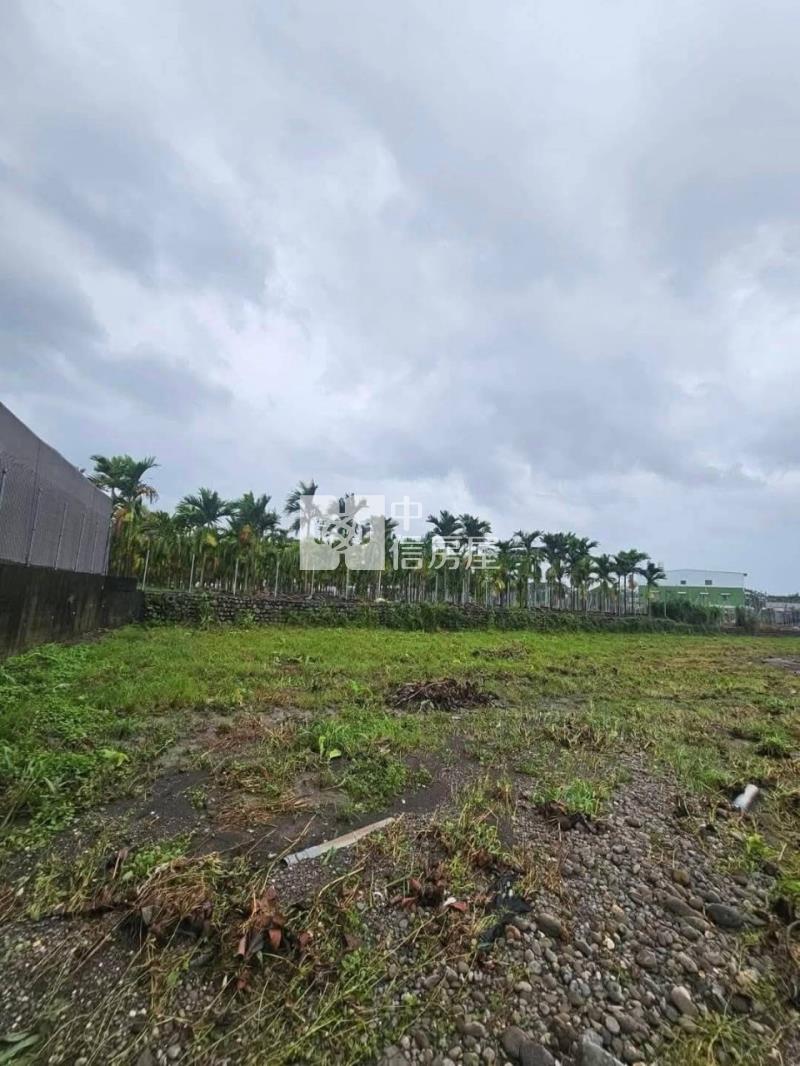 高樹國中旁都計內美農地C房屋室內格局與周邊環境