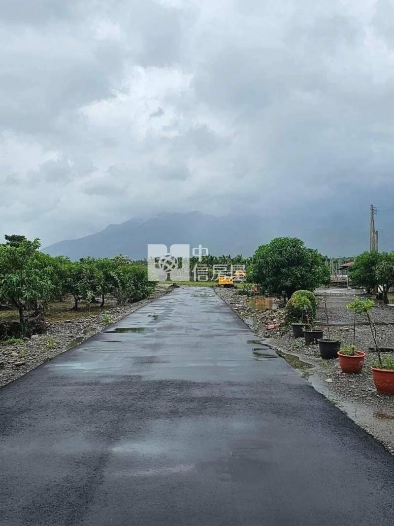 高樹國中旁都計內美農地C房屋室內格局與周邊環境