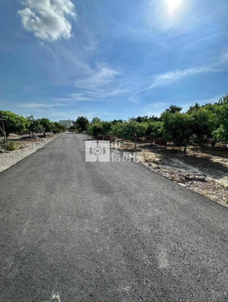 高樹國中旁都計內美農地C房屋室內格局與周邊環境