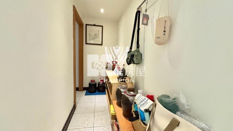 光華國宅稀有前區海景夜色宅房屋室內格局與周邊環境