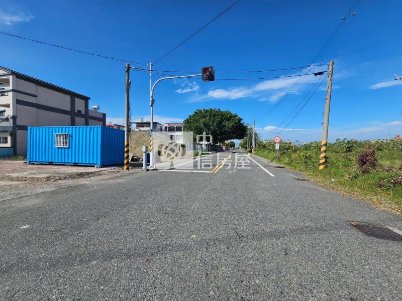 西港三角窗美建地房屋室內格局與周邊環境