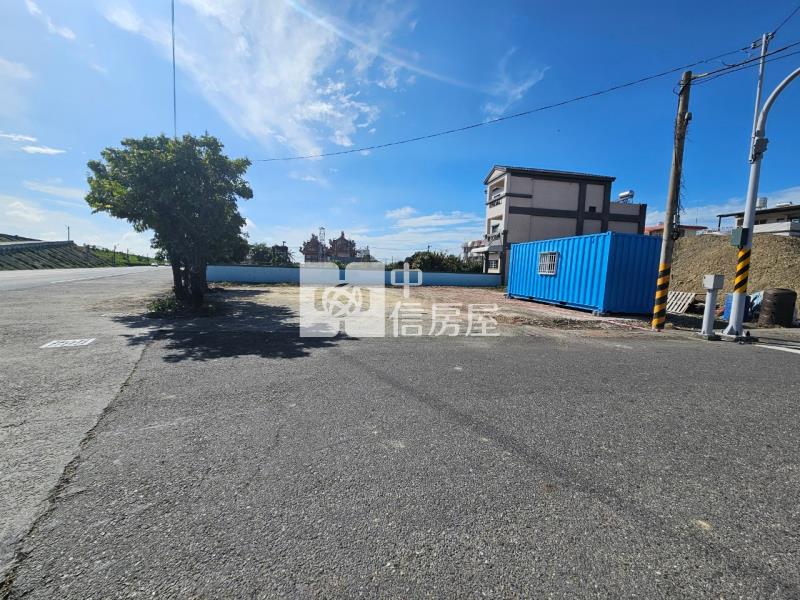 西港三角窗美建地房屋室內格局與周邊環境