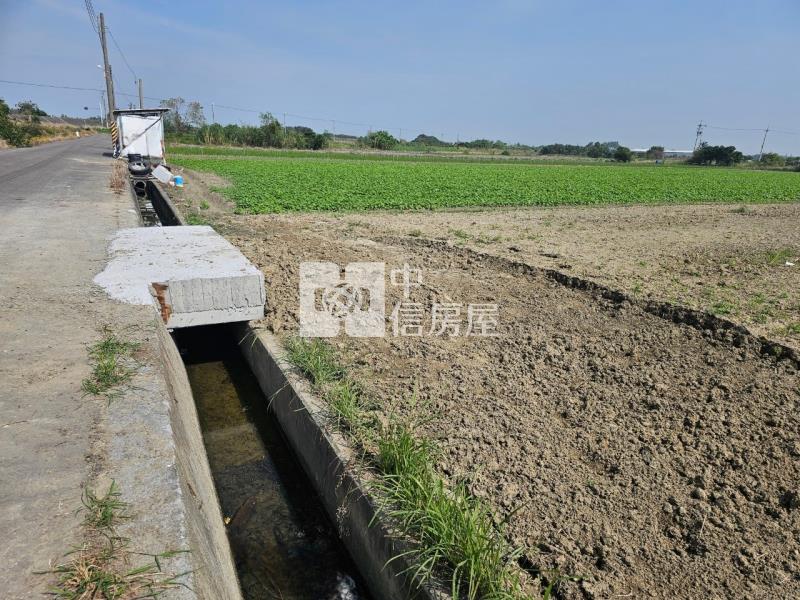 安定管寮1分3方正美農地房屋室內格局與周邊環境