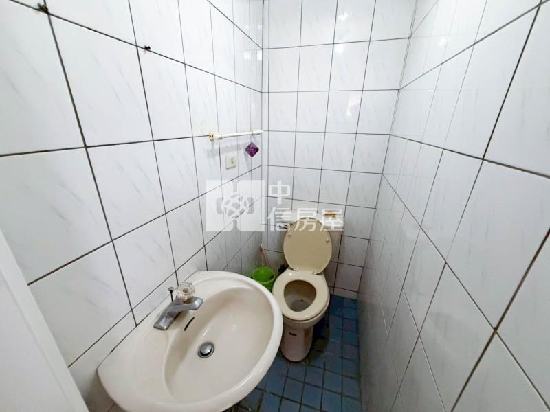 專任!大里益民商圈首購三房車位房屋室內格局與周邊環境