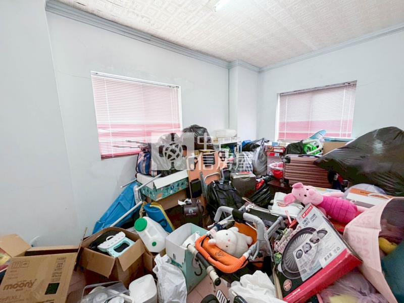 專任!大里益民商圈首購三房車位房屋室內格局與周邊環境