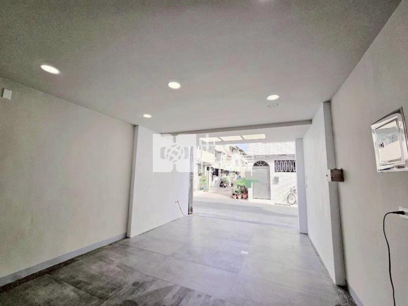 南區副都心旁奶油風四房整新車墅房屋室內格局與周邊環境