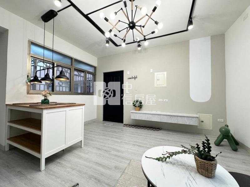 左營美裝潢大三房公寓房屋室內格局與周邊環境