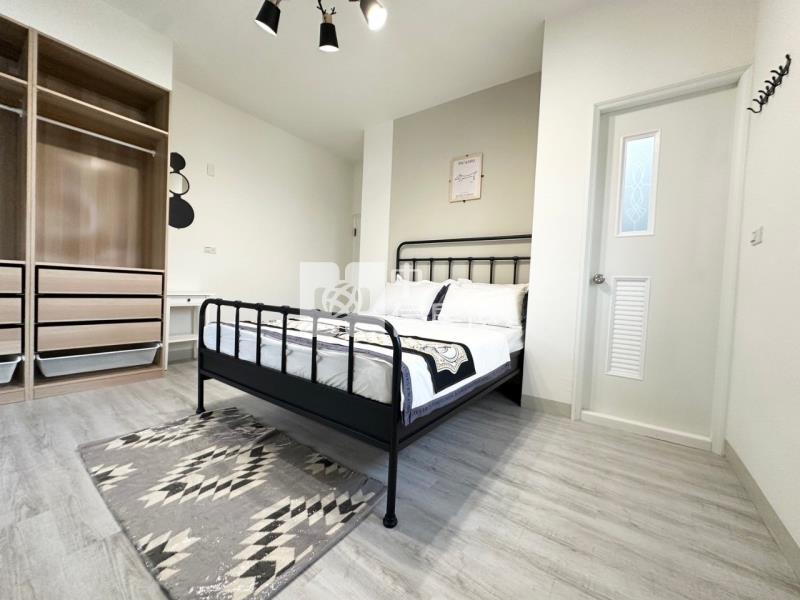 左營美裝潢大三房公寓房屋室內格局與周邊環境