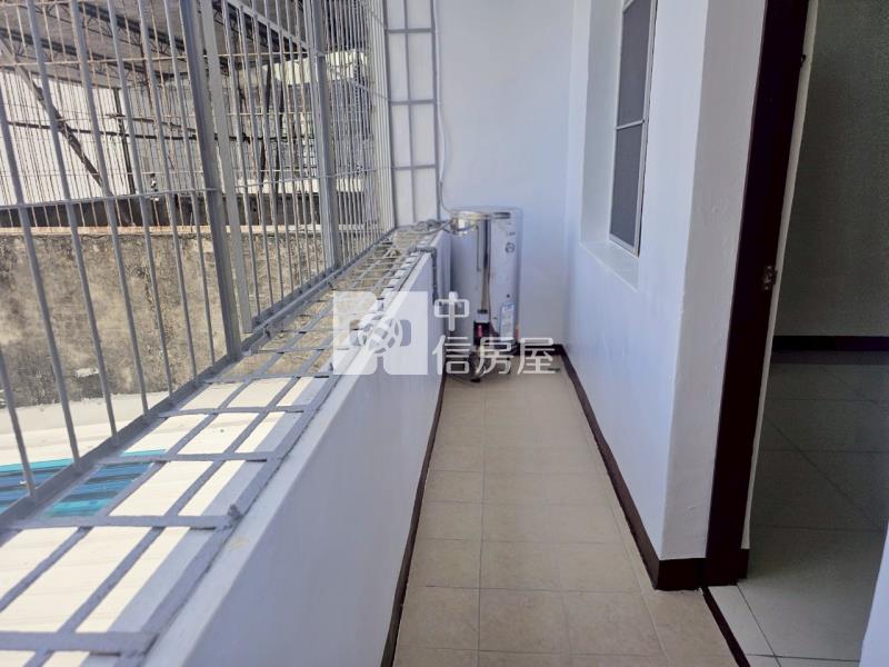 佳里市心傳統孝親5房金店住房屋室內格局與周邊環境