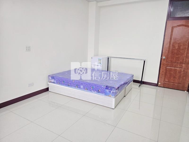 佳里市心傳統孝親5房金店住房屋室內格局與周邊環境