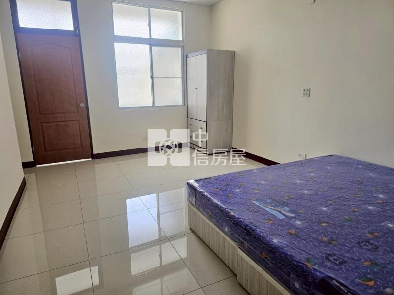 佳里市心傳統孝親5房金店住房屋室內格局與周邊環境