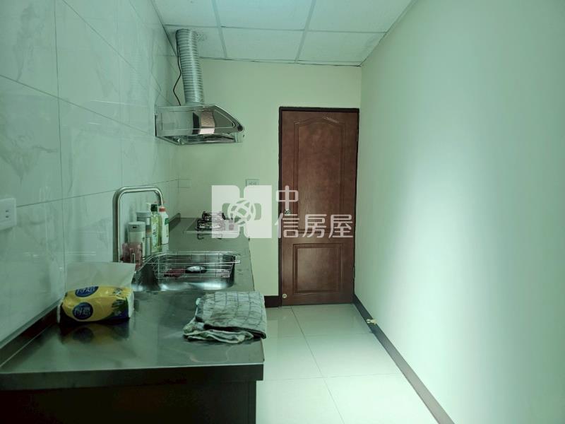 佳里市心傳統孝親5房金店住房屋室內格局與周邊環境