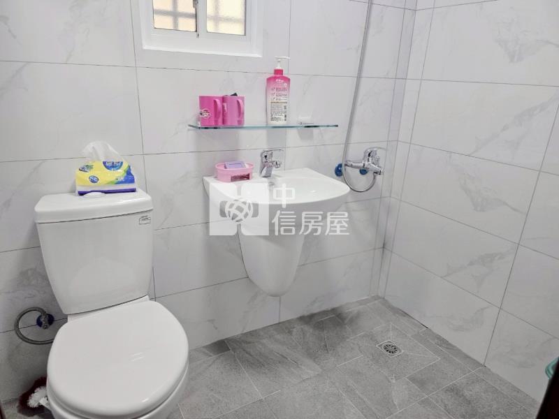 佳里市心傳統孝親5房金店住房屋室內格局與周邊環境