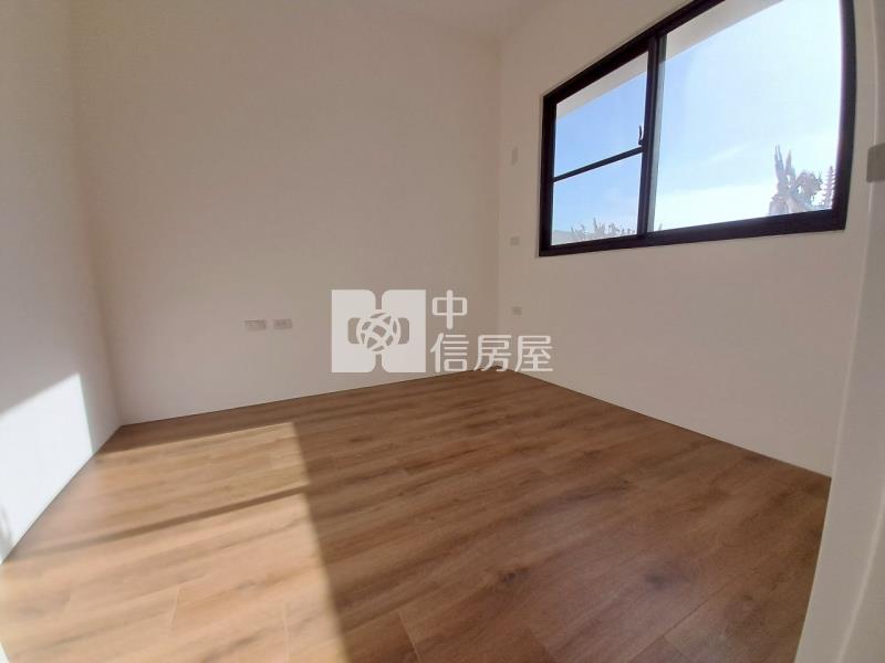 善化雪樹全新2房車位大露臺房屋室內格局與周邊環境