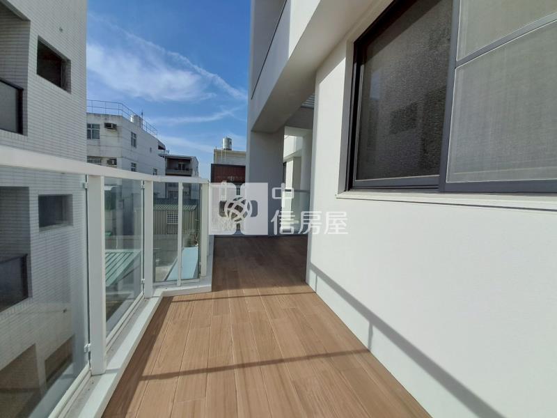 善化雪樹全新2房車位大露臺房屋室內格局與周邊環境