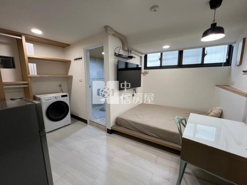 屏東榮總特區收租6套房透天房屋室內格局與周邊環境