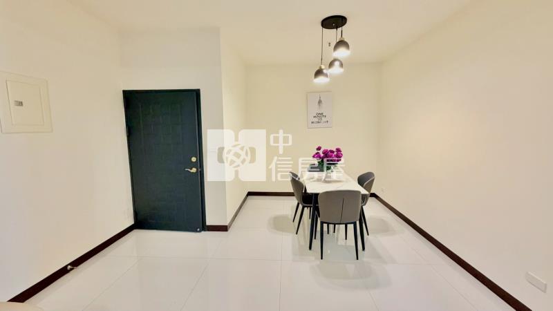 鳳山國中電梯景觀三房房屋室內格局與周邊環境