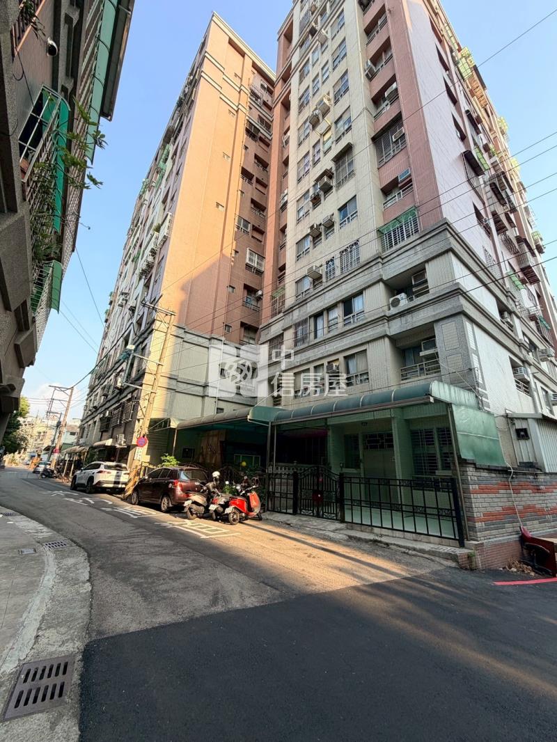 (中邑一品)中山醫捷運站~震後全新整理三房美屋房屋室內格局與周邊環境