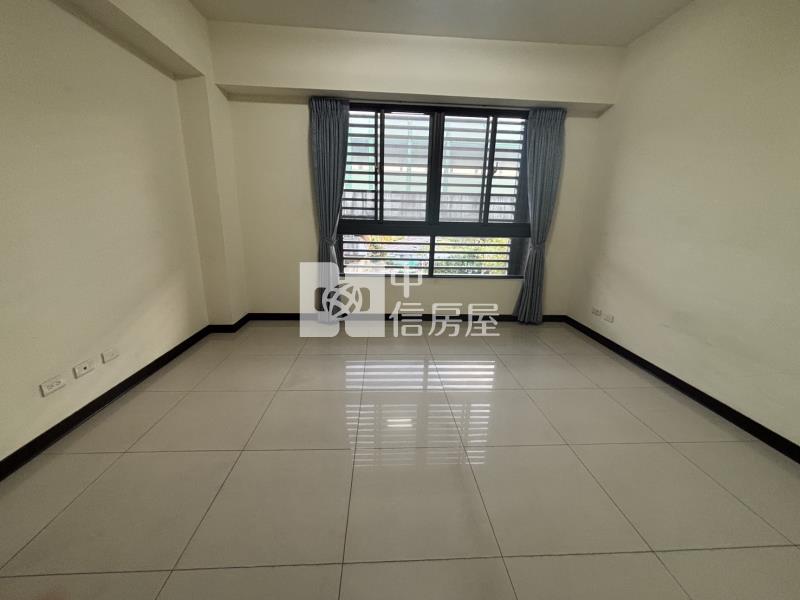 烏日捷運站㊣30米臨路別墅房屋室內格局與周邊環境