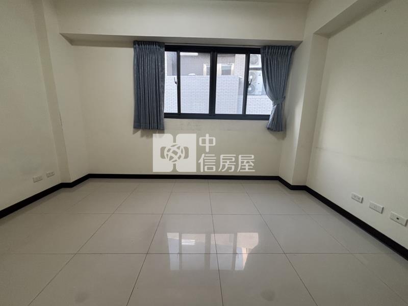 烏日捷運站㊣30米臨路別墅房屋室內格局與周邊環境