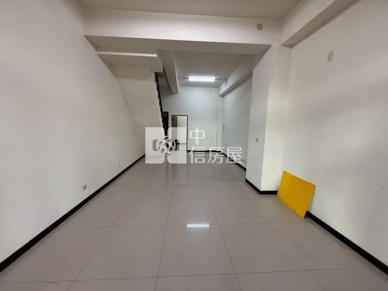 烏日捷運站㊣30米臨路別墅房屋室內格局與周邊環境