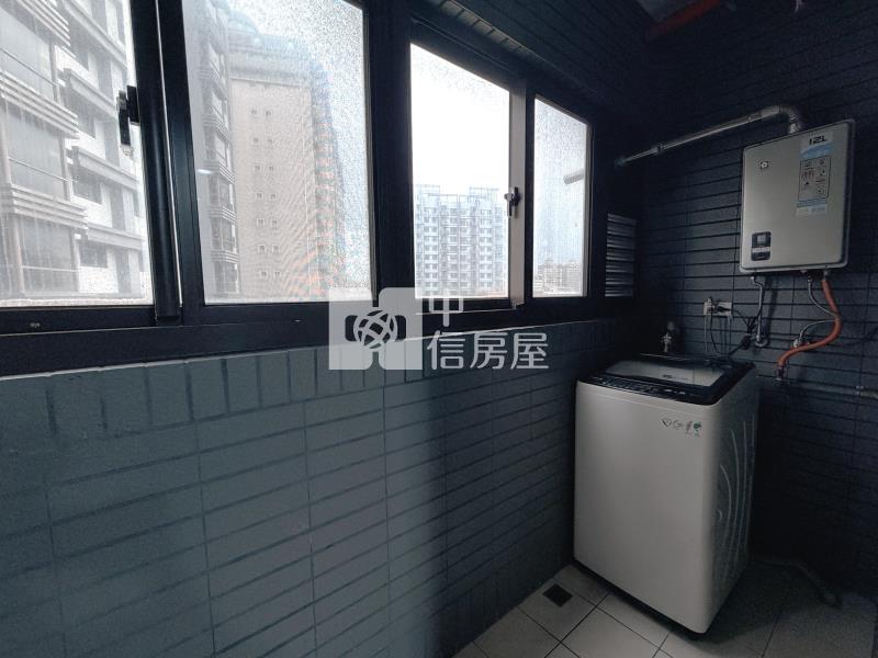 中壢交流道邊間景觀2房+平車房屋室內格局與周邊環境