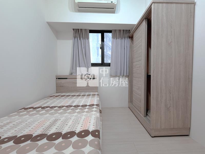 中壢交流道邊間景觀2房+平車房屋室內格局與周邊環境