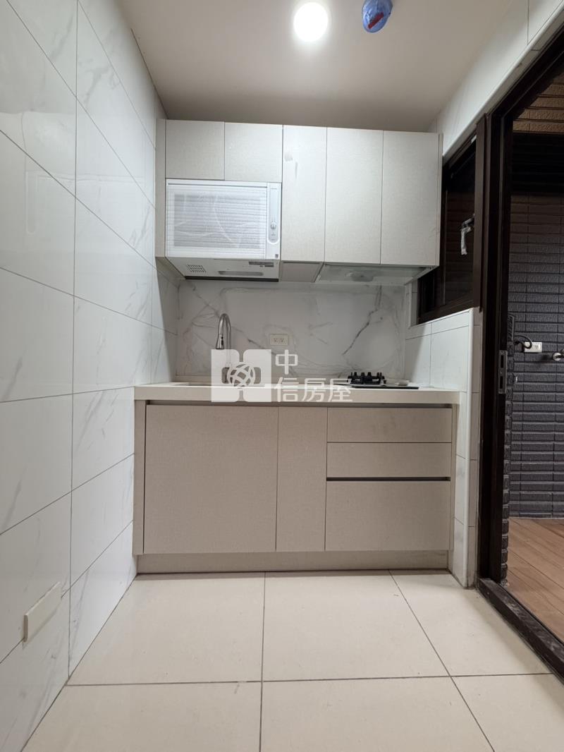 環球A8全新完工復興苑1房露臺戶(D2)房屋室內格局與周邊環境