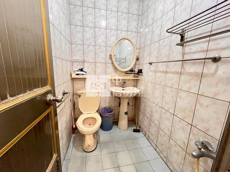 斗六環邊透天房屋室內格局與周邊環境