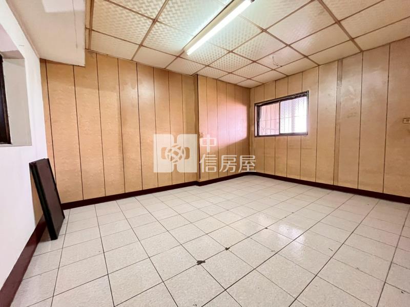 斗六環邊透天房屋室內格局與周邊環境