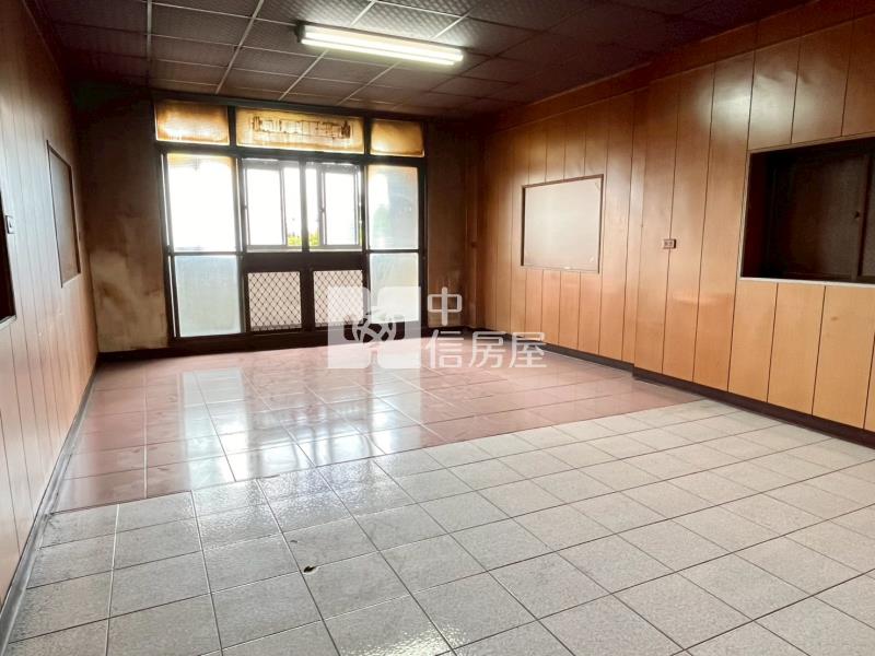 斗六環邊透天房屋室內格局與周邊環境