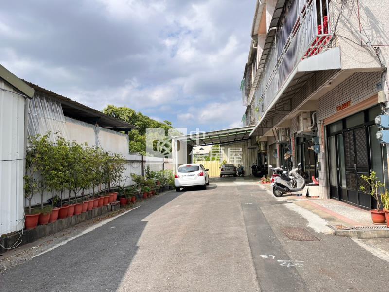 斗六環邊透天房屋室內格局與周邊環境