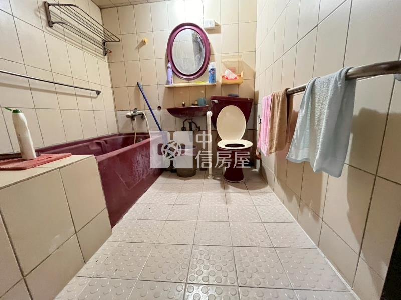 斗六環邊透天房屋室內格局與周邊環境