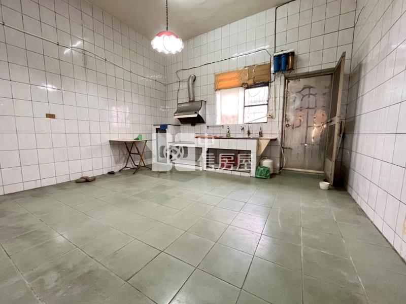 斗六環邊透天房屋室內格局與周邊環境