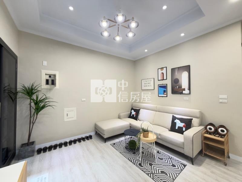 鳳山捷運精裝店住一樓寓房屋室內格局與周邊環境