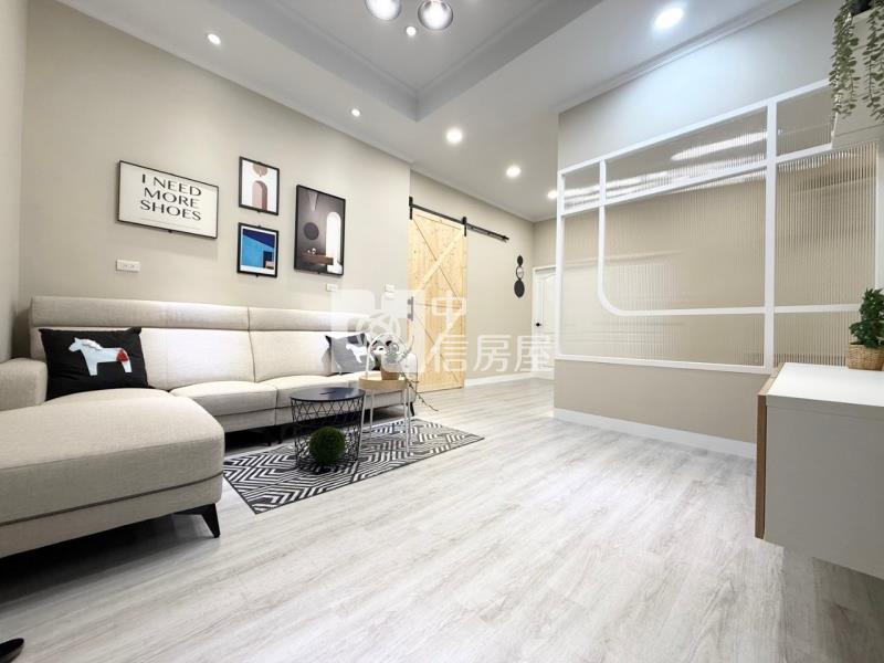 鳳山捷運精裝店住一樓寓房屋室內格局與周邊環境