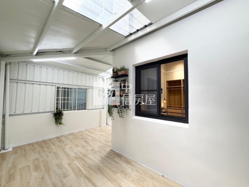 鳳山捷運精裝店住一樓寓房屋室內格局與周邊環境