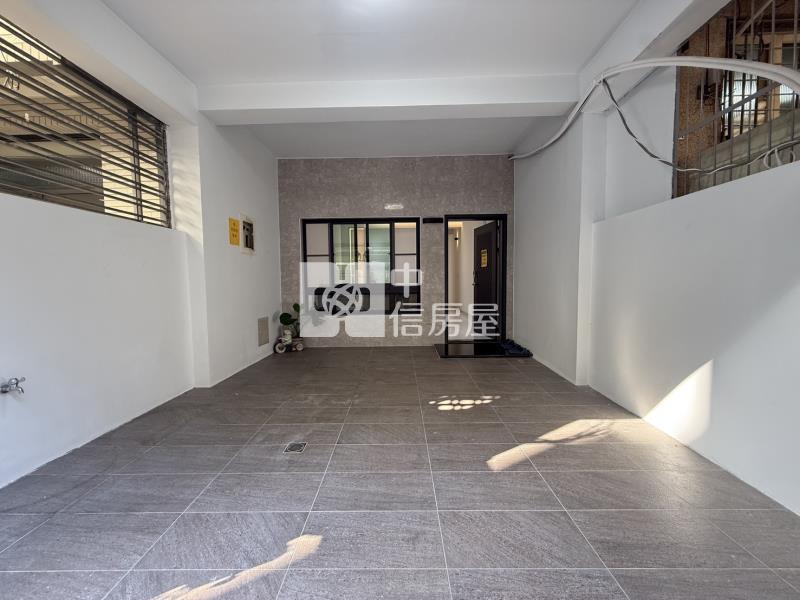 水萍溫雅緻四套房透天車墅房屋室內格局與周邊環境