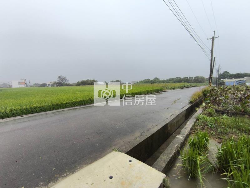 【新世紀】東福路美農地+資材室B房屋室內格局與周邊環境