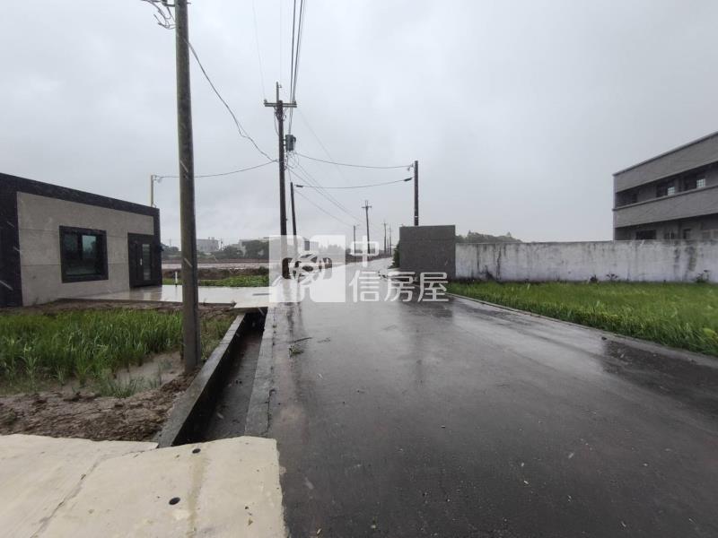 【新世紀】東福路美農地+資材室B房屋室內格局與周邊環境