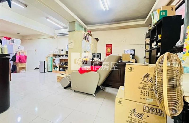 華勛商圈雙併大面寬店住(中信卓越團隊)房屋室內格局與周邊環境