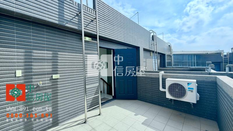 朴子輕屋齡車庫別墅房屋室內格局與周邊環境