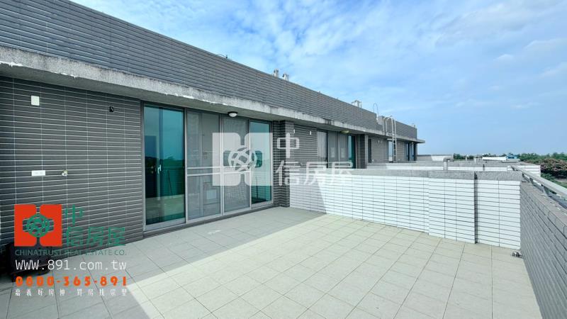 朴子輕屋齡車庫別墅房屋室內格局與周邊環境