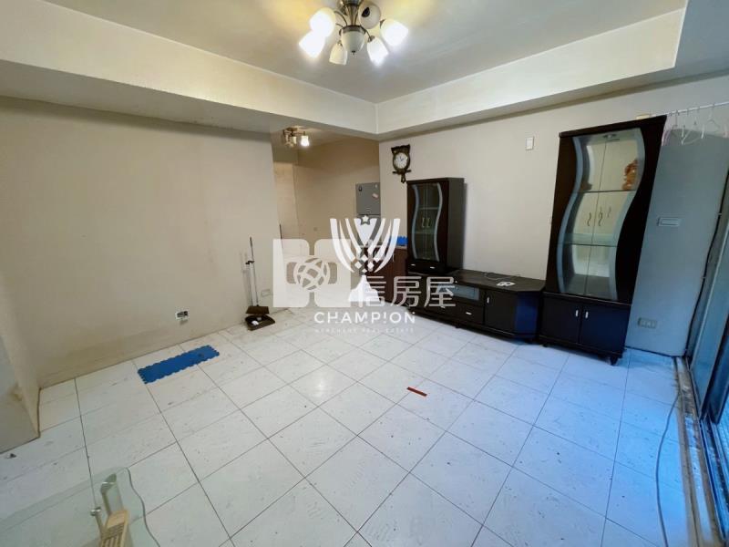 【冠軍】新橫濱旁三樓房屋室內格局與周邊環境