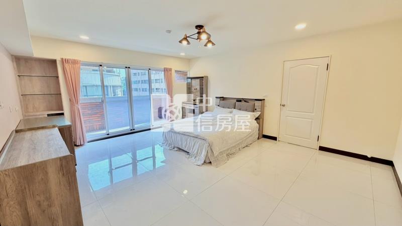 大昌商圈電梯翻新大四房房屋室內格局與周邊環境