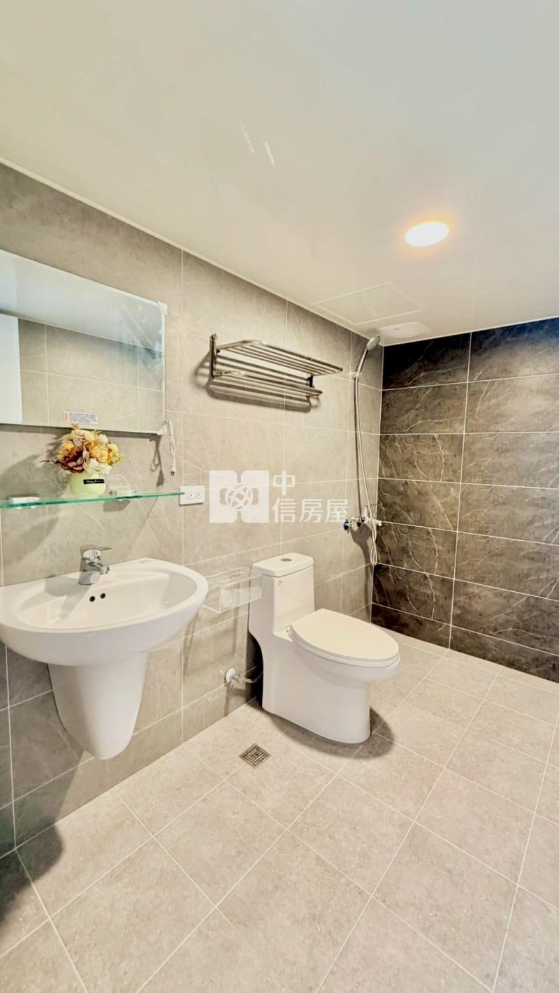 大昌商圈電梯翻新大四房房屋室內格局與周邊環境