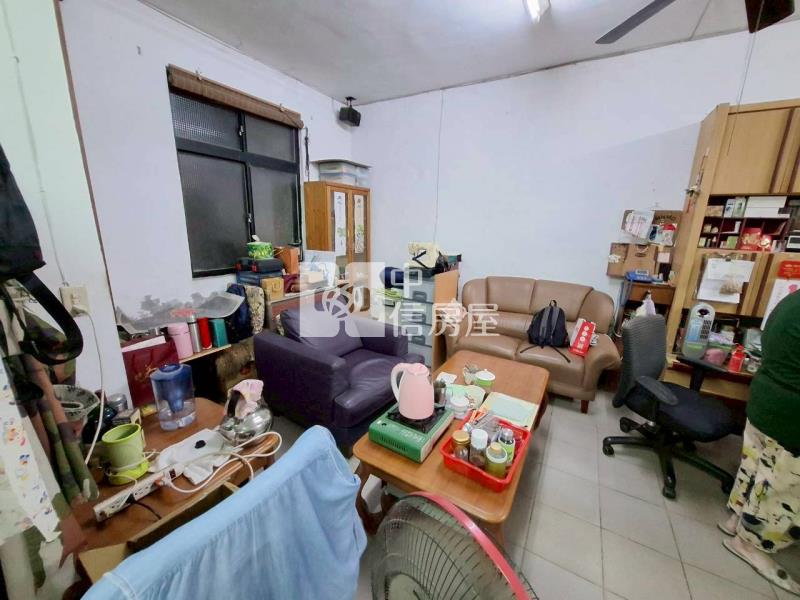 【安家】中壢後站龍岡大地坪面寬邊間透天房屋室內格局與周邊環境