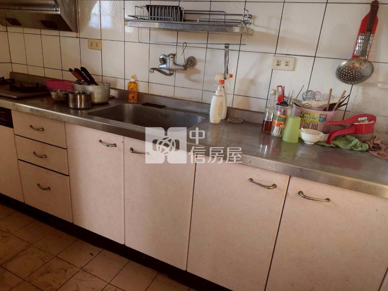 港坪公園3房華廈房屋室內格局與周邊環境