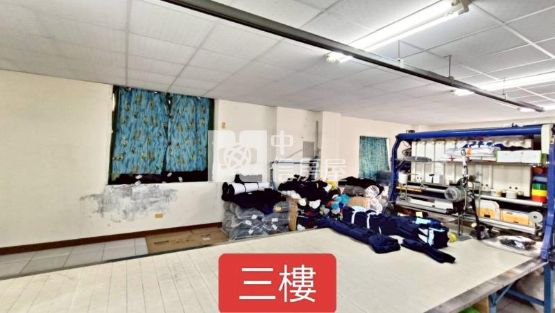 安平市政地66坪適醫美診所企業總部房屋室內格局與周邊環境