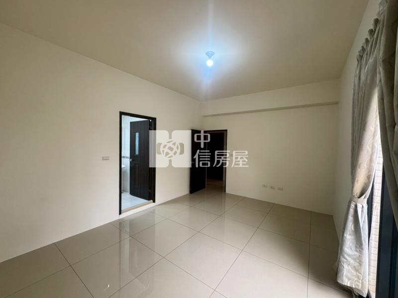 斗六科邨雙車電梯大別墅房屋室內格局與周邊環境